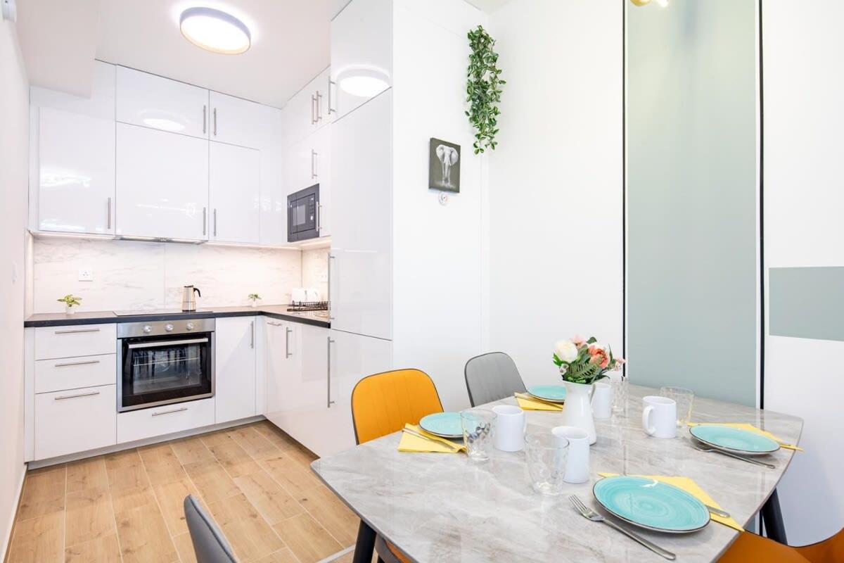 Ferienwohnung Free Parking - Balcony - Sunny - New Budapest Exterior foto